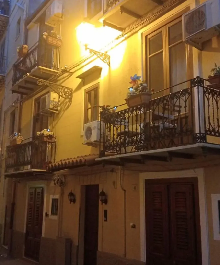 Loft Casa Professa 1 Daire Palermo